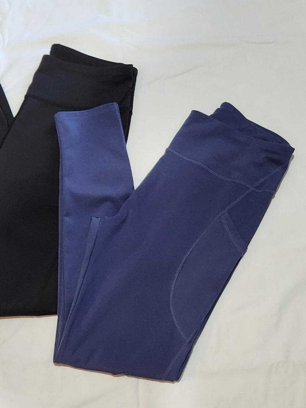Lot of two yoga pants sz XL black medium blue EUC
